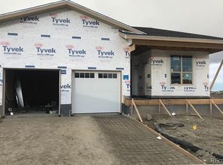 22585 E Henderson Dr, Aurora, CO 80016