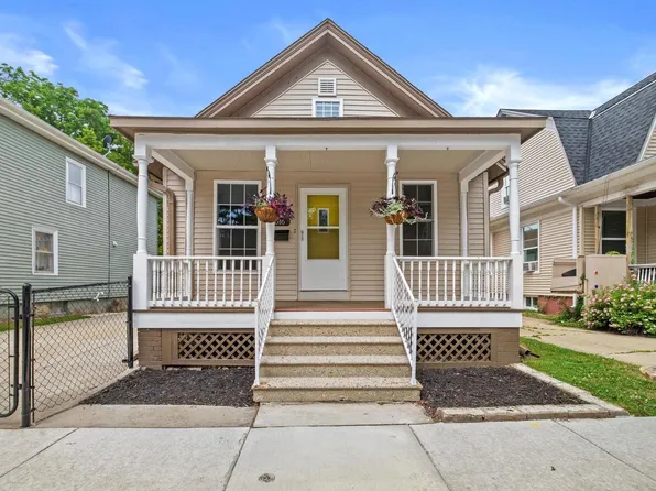 1516 Park AVENUE, Racine, WI 53403