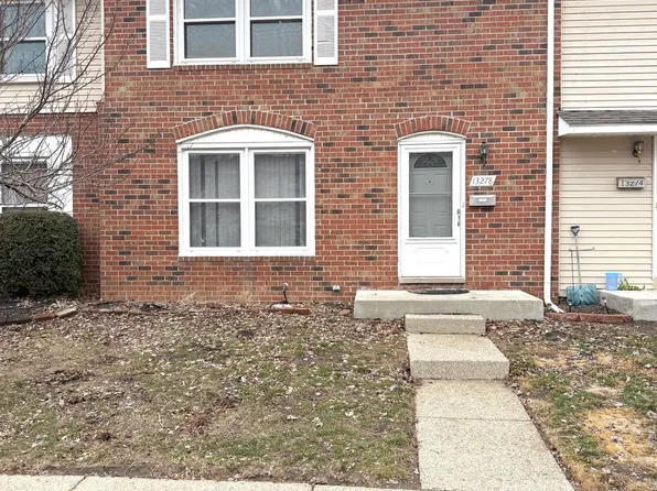 13278 Lake Point Blvd, Belleville, MI 48111