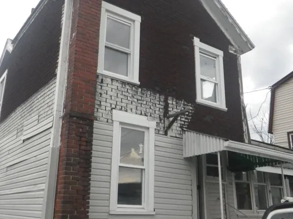 112R Oak St E, Johnstown, PA 15909