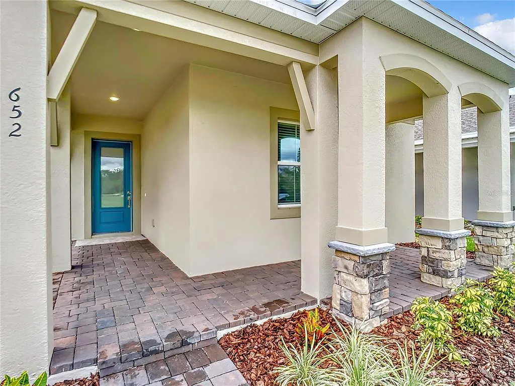 3 bed, 2.0 bath, 1536 sqft, $2,700 — Photo 3