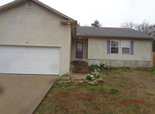 455 Eagle Dr, Forsyth, MO 65653