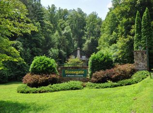 419 Stonegate Way, Townsend, TN 37882