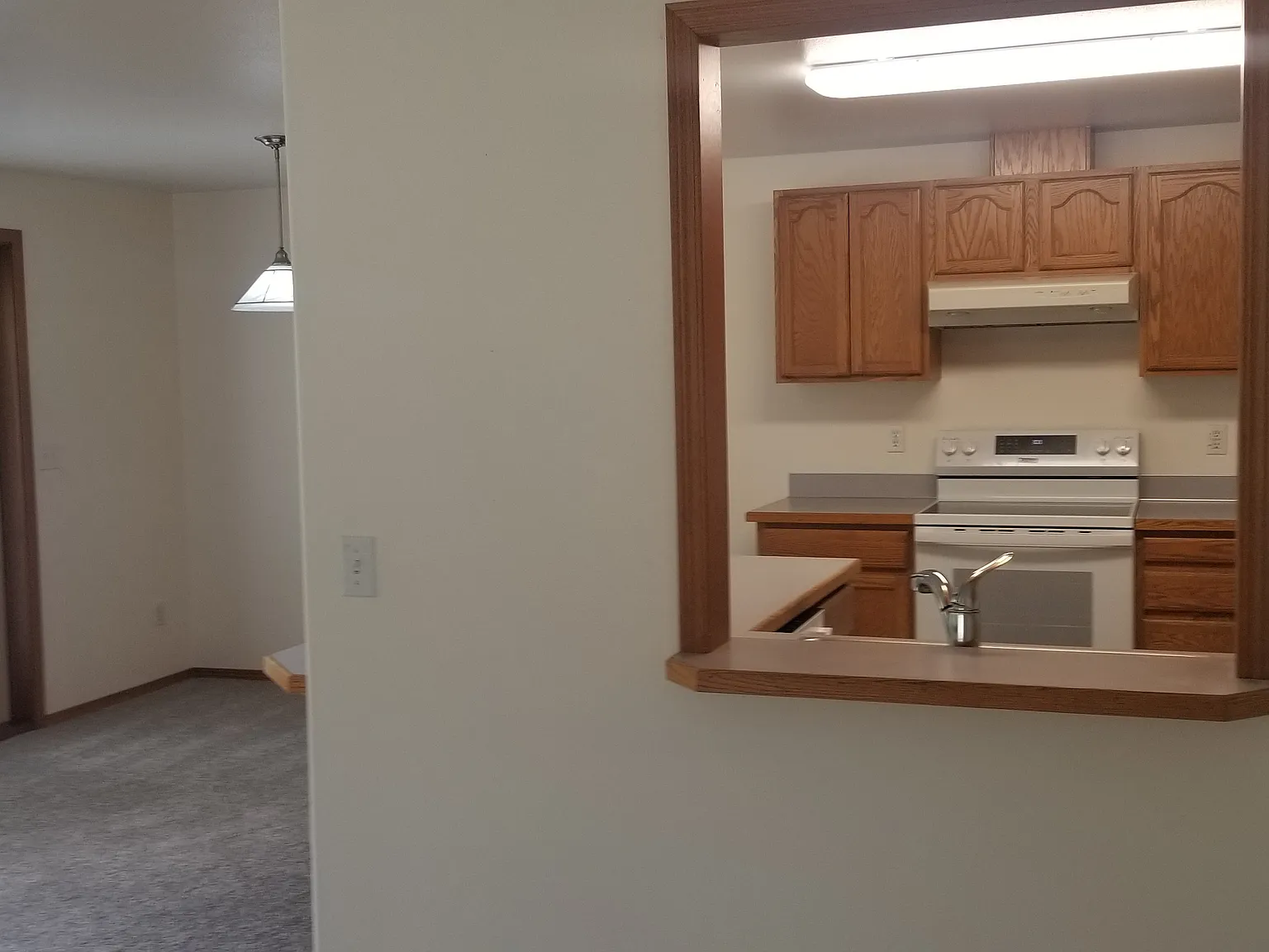 3 bed, 2.5 bath, 1650 sqft, $2,450 — Photo 4