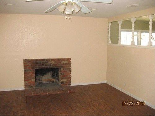 2nd image of 2736 W Crescent Ave