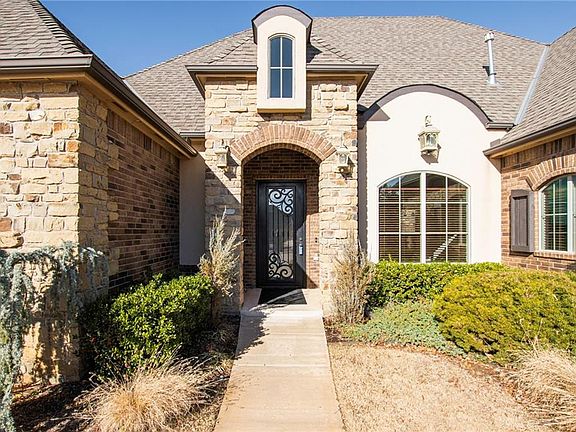 2nd image of 1309 Sand Plum Dr