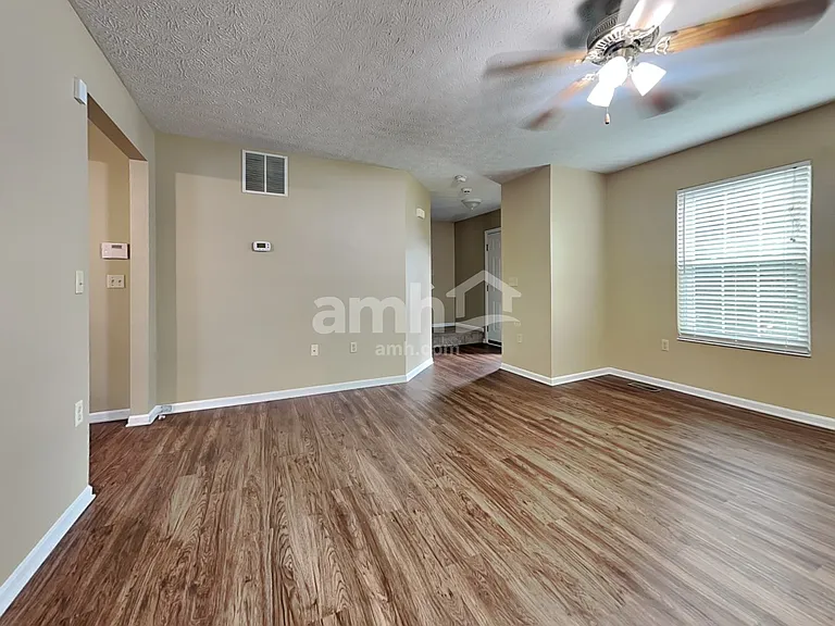 1415 E Kearney Ln — Photo 5