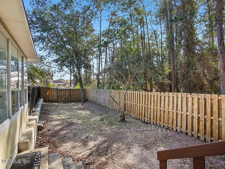 2346 Adams Lake Blvd — Photo 37