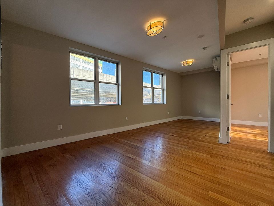 2nd image of 310 Park Ave #2