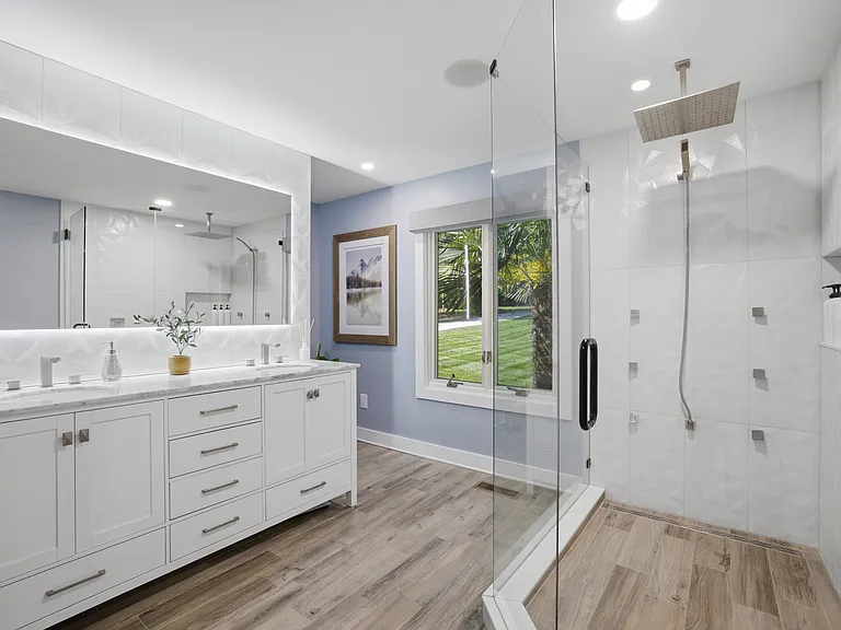 15928 Henry Ln — Photo 24