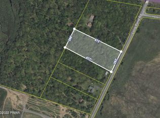45040 Lr, Long Pond, PA 18334