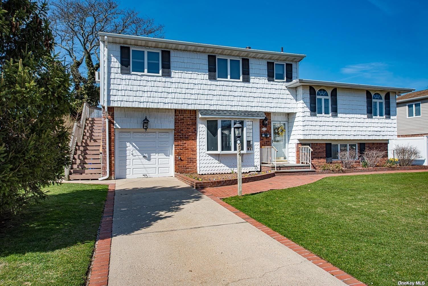 294 W 20th Street, Deer Park, NY 11729 Zillow