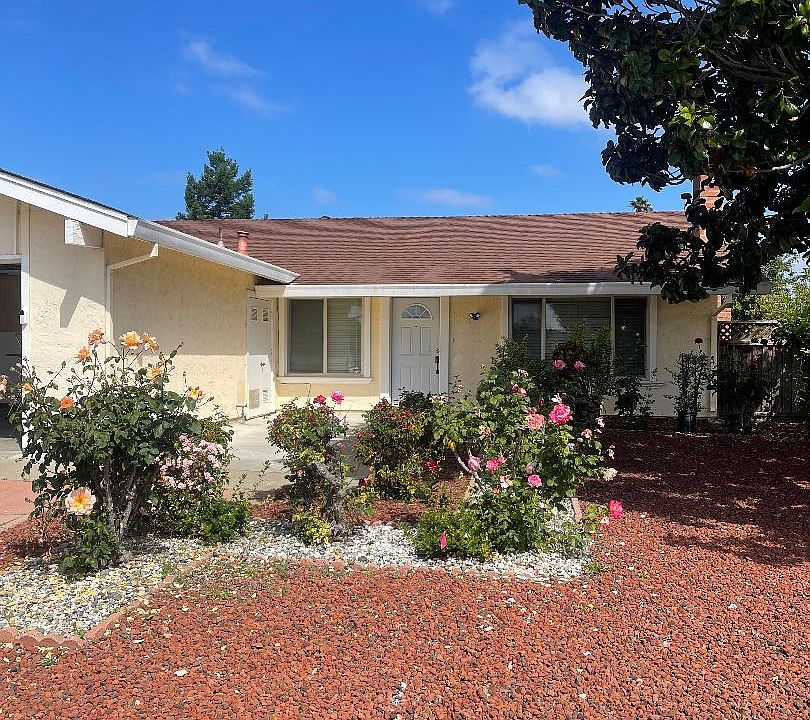 1st image of 4841 Delores Dr