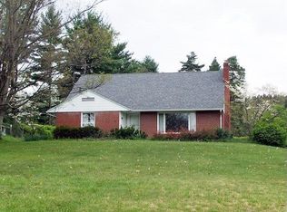 1804 Hanley Rd W, Lexington, OH 44904