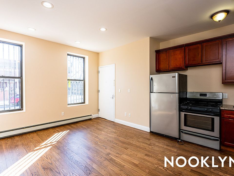 1st image of 239 Marion St #1