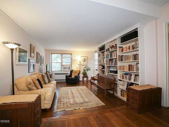 2nd image of 2600 Henry Hudson Pkwy APT 2A