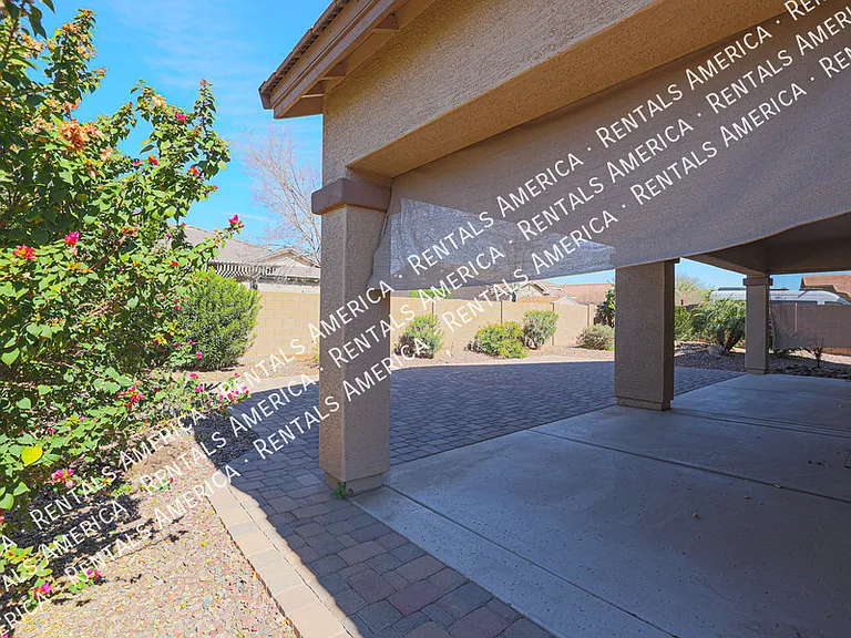 2954 E Coconino Dr — Photo 32