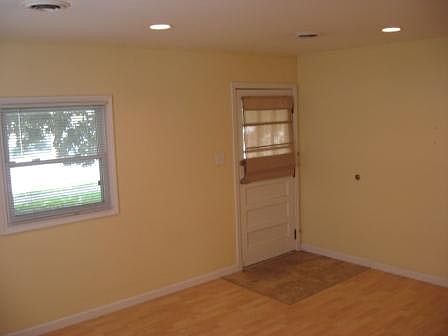 Interior Front Door / Liv Rm