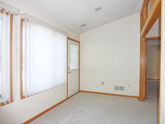 4th image of 14503 Eureka Ct
