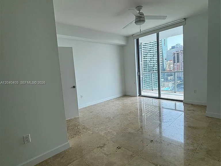 79 SW 12th St #2703 — Photo 14
