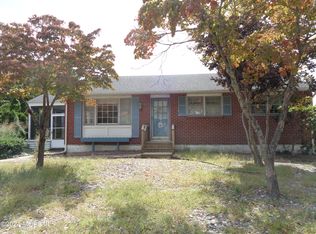 401 Springfield Ave, Pine Beach, NJ 08741