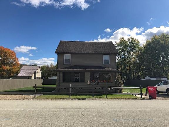 2nd image of 1118 Manor Ave