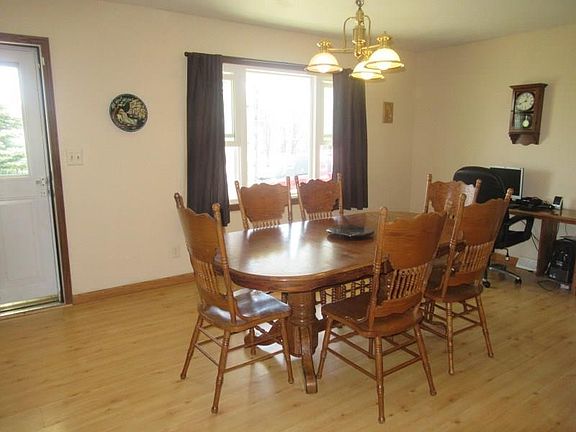 2nd image of 2760 Hrinda Dr