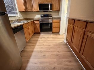 4703 SE 5th Pl #B, Cape Coral, FL 33904