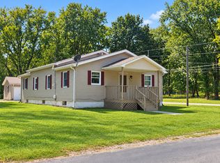 901 E Olive St, Du Quoin, IL 62832