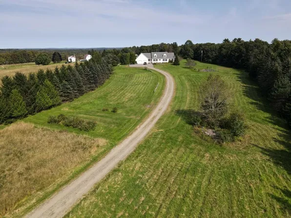 835 Lebanon Road, Winterport, ME 04496