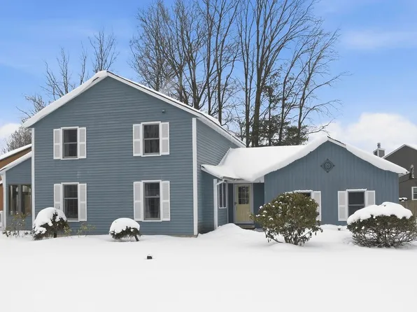 4262 Cactus Cir, Liverpool, NY 13090