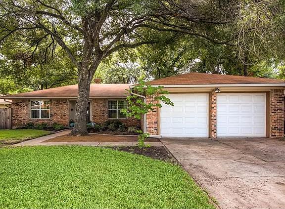 2nd image of 3113 Lynridge Dr