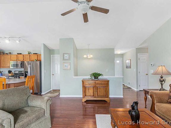 4th image of 4249 Ives Farm Ln NE