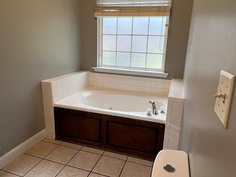 181 Autumn Leaf Dr — Photo 9