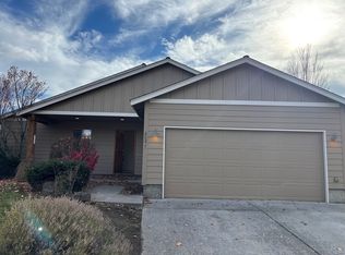 20299 Poe Sholes Dr, Bend, OR 97703