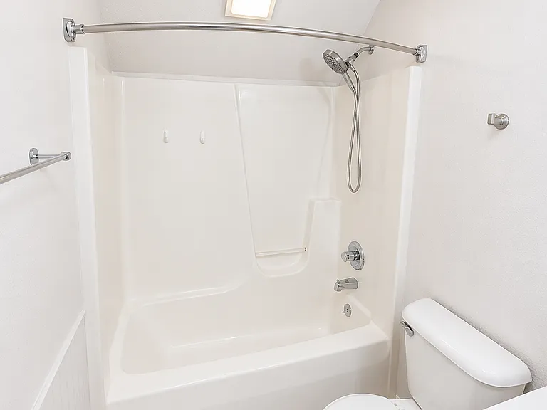 2nd bathroom