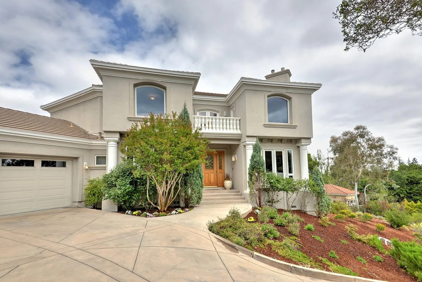 11031 Eastbrook Ave photo 1