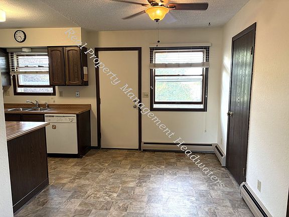 4th image of 2114 Billings Ave #1