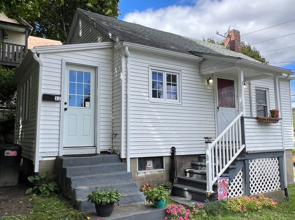 12 Charles St