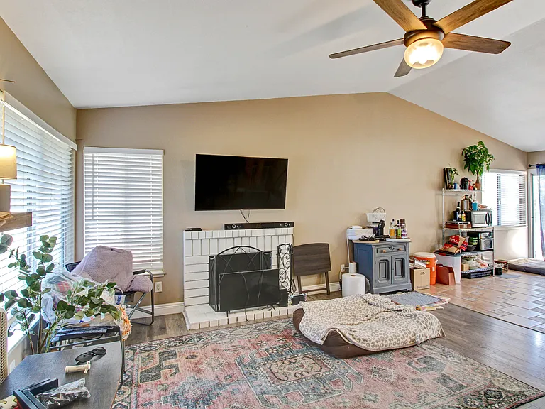 3568 Warm Springs Ct — Photo 15