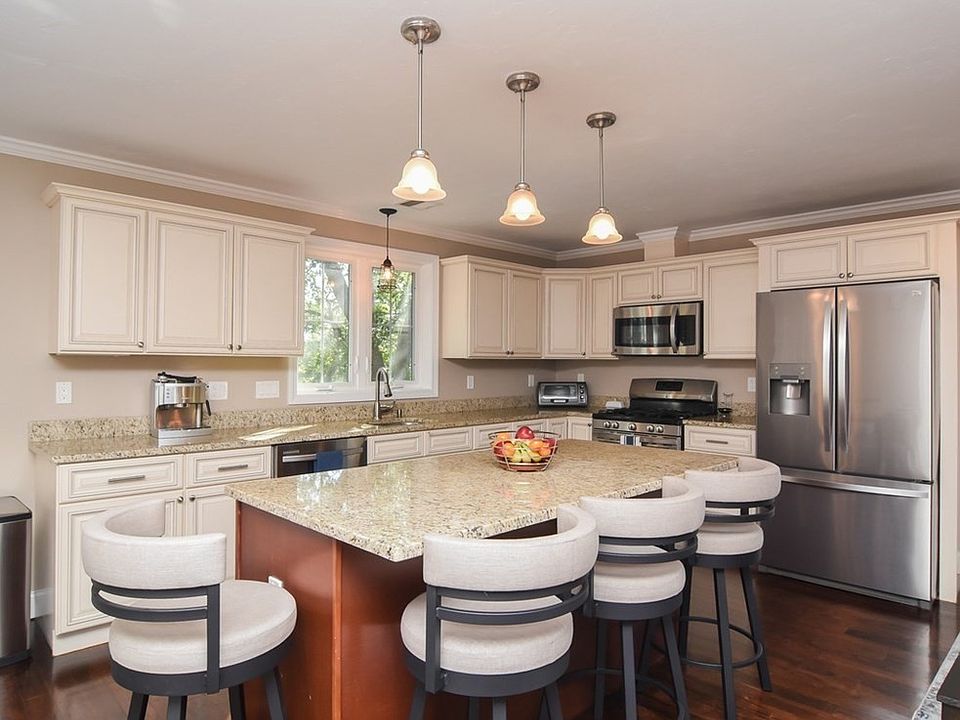 20 Lowe St UNIT 20, Leominster, MA 01453 Zillow