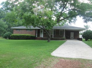 311 Youmans Ave, Swainsboro, GA 30401