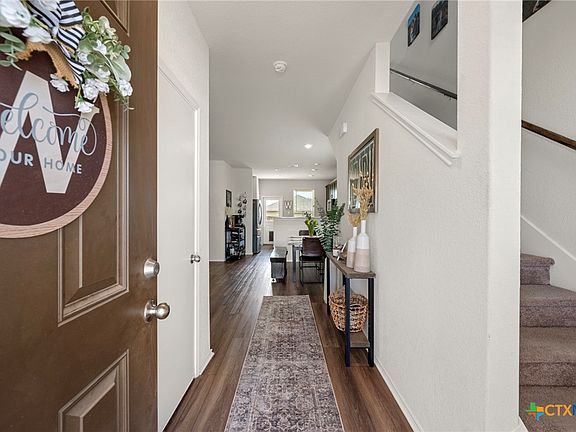 5th image of 27 Pacific Loon St