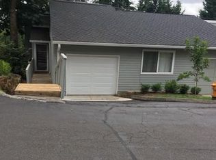 3852 Botticelli St, Lake Oswego, OR