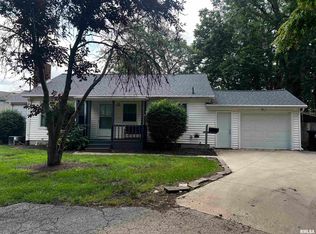 505 1/2 Bowles St, Normal, IL 61761