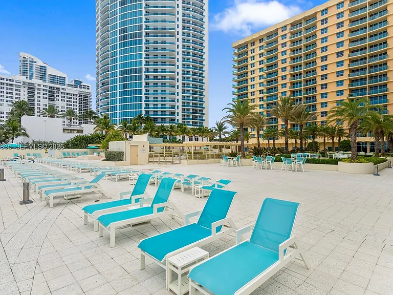 2501 S Ocean Dr #320 — Photo 37