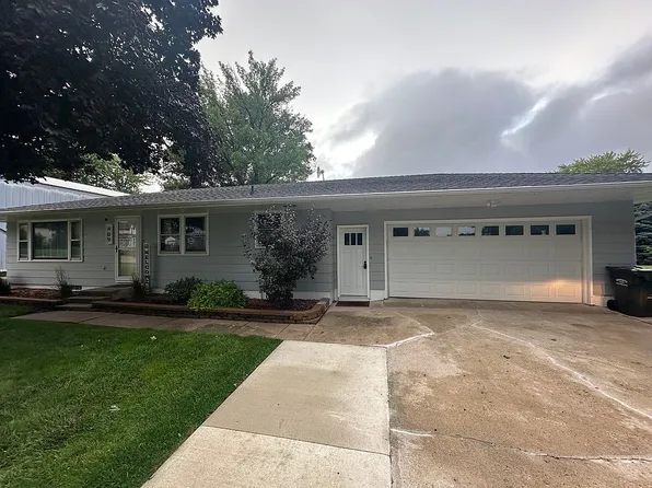 409 SE B Ave, Gilmore City, IA 50541