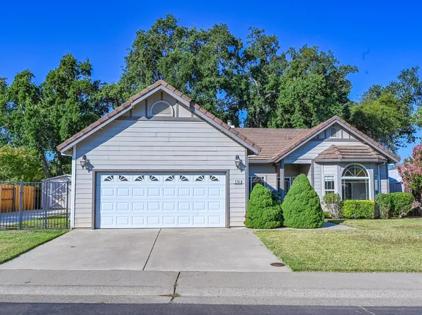 276 Edgebrook Dr, Ione, CA 95640