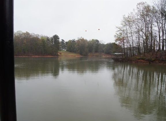 4th image of 1008 Overlook Dr