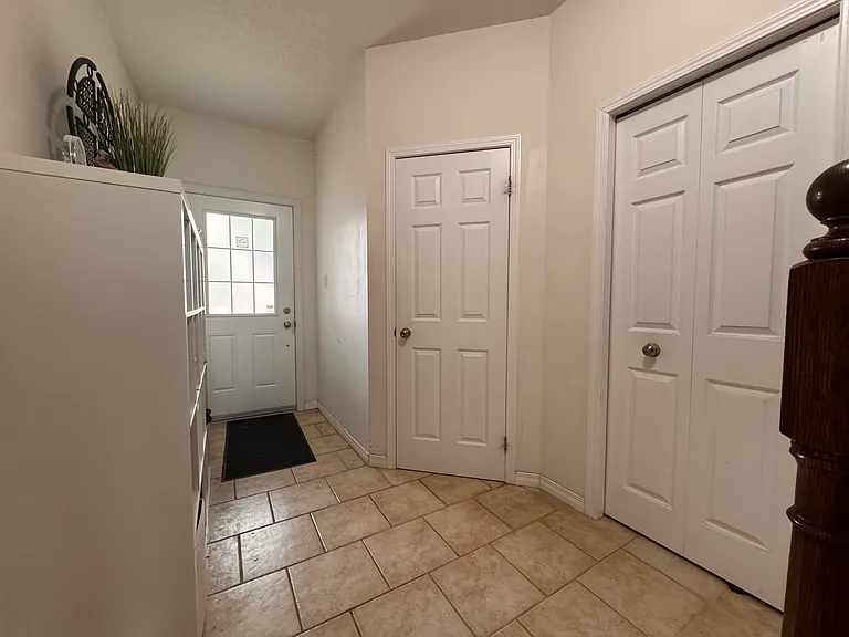648 Winterberry Ave — Photo 12